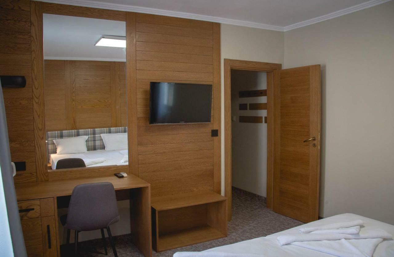 Prince Cyril Hotel Nesebar Exterior foto